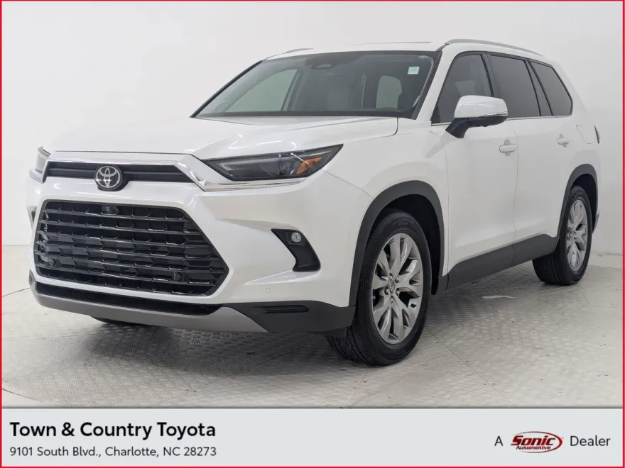 2024 Toyota Grand Highlander Limited photo 1