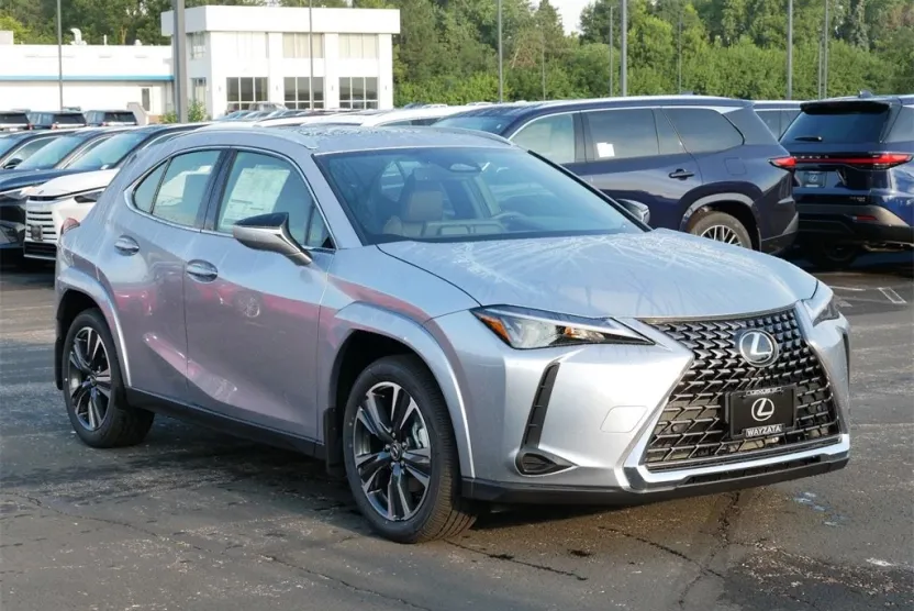 2025 Lexus UX Premium photo 1