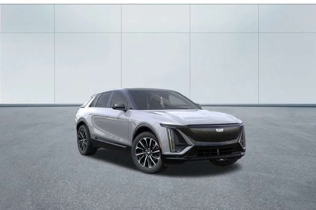 2025 Cadillac Lyriq Sport photo 1