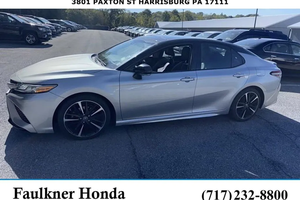 2018 Toyota Camry XSE V6 SE photo 1