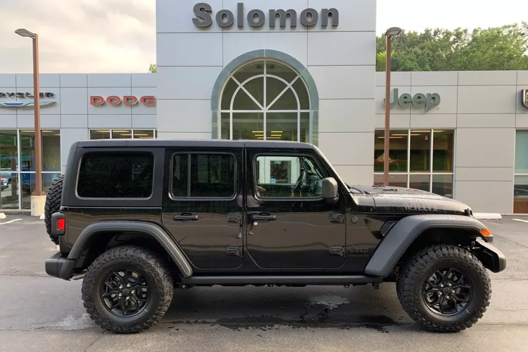 2025 Jeep Wrangler Willys photo 1