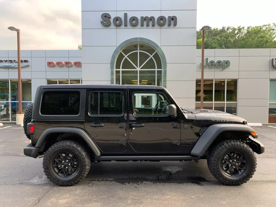 2025 Jeep Wrangler Willys photo 1