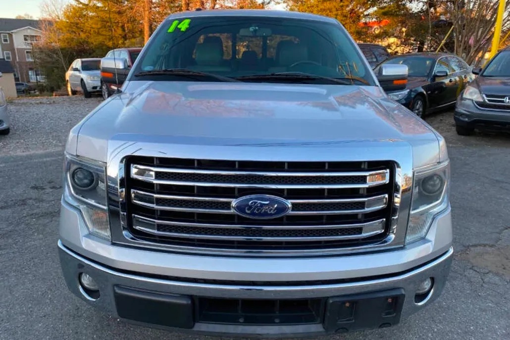 2014 Ford F-150 Lariat photo 1