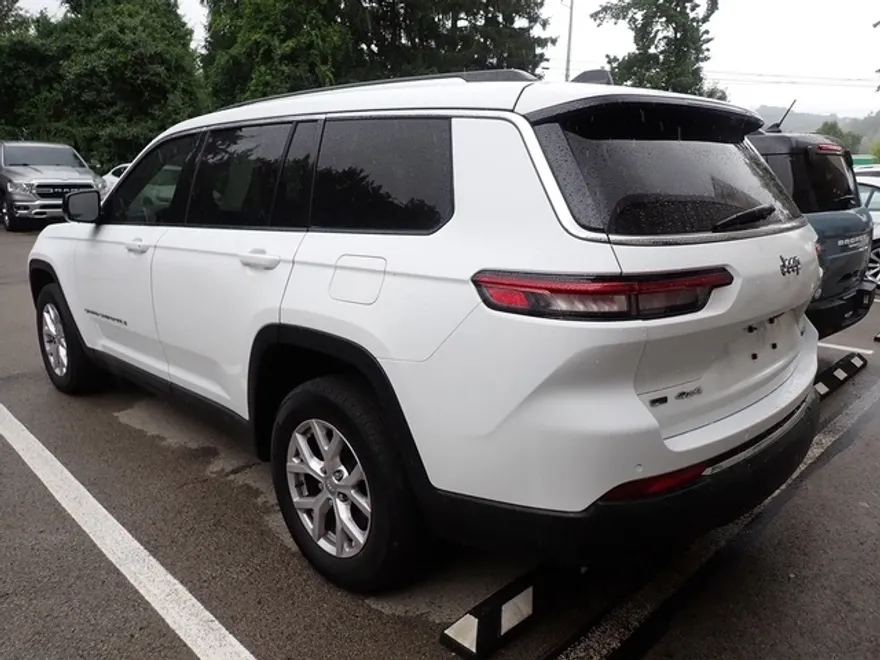 2021 Jeep Grand Cherokee Limited photo 1