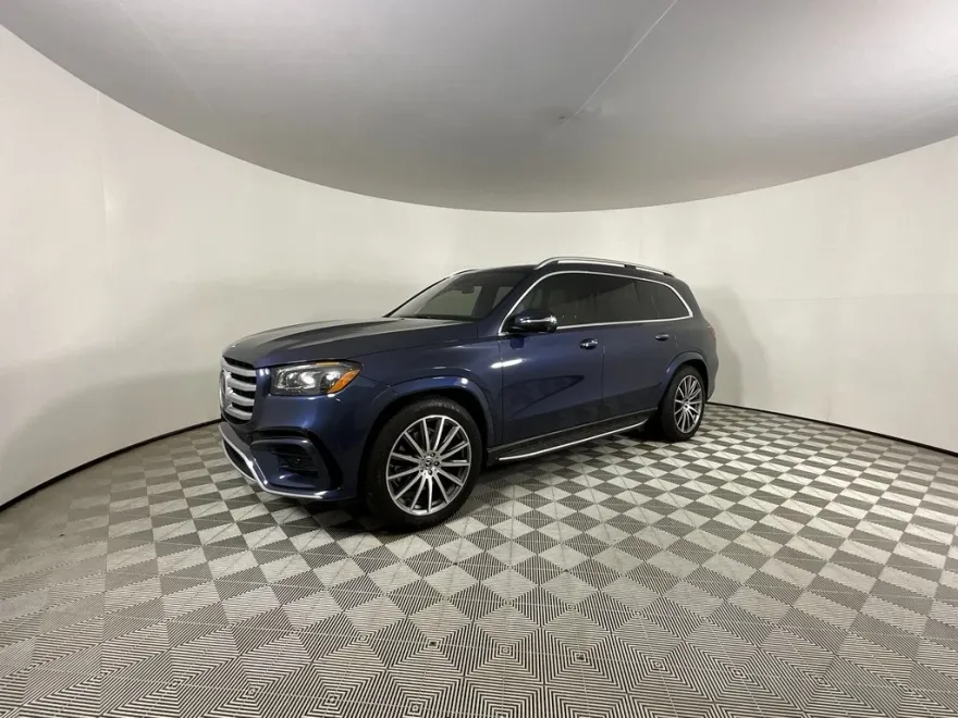 2024 Mercedes Benz GLS 580 4MATIC photo 1