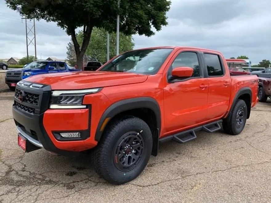 2025 Nissan Frontier PRO-4X photo 1