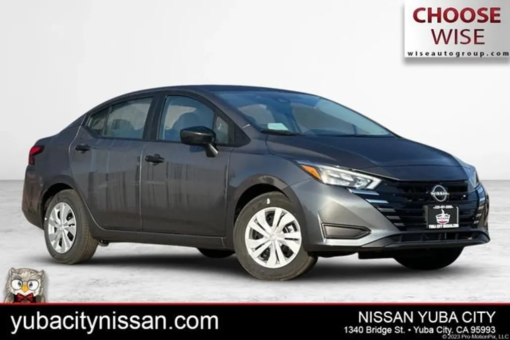 2025 Nissan Versa S photo 1