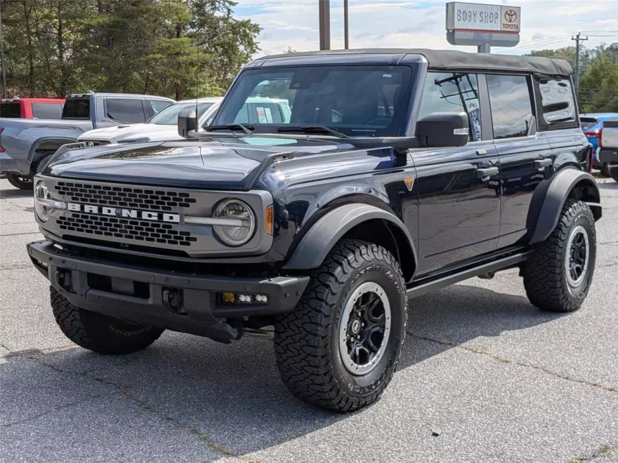 2021 Ford Bronco Badlands photo 1