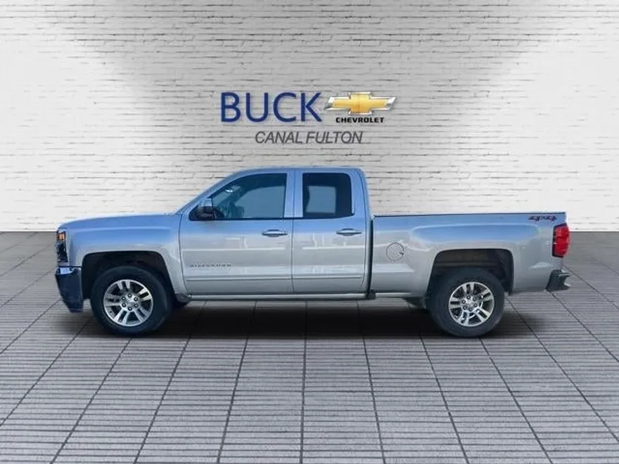 2019 Chevrolet Silverado LT photo 1