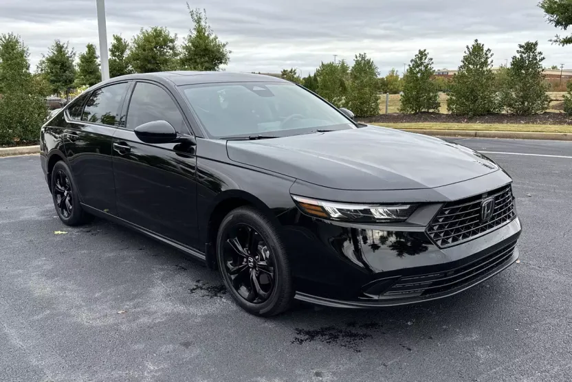 2025 Honda Accord SE photo 1
