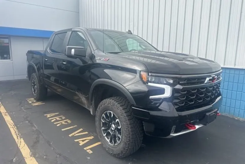 2024 Chevrolet Silverado 1500 ZR2 photo 1