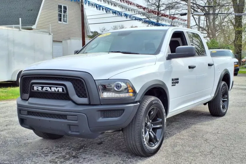2024 Ram 1500 Classic Warlock photo 1