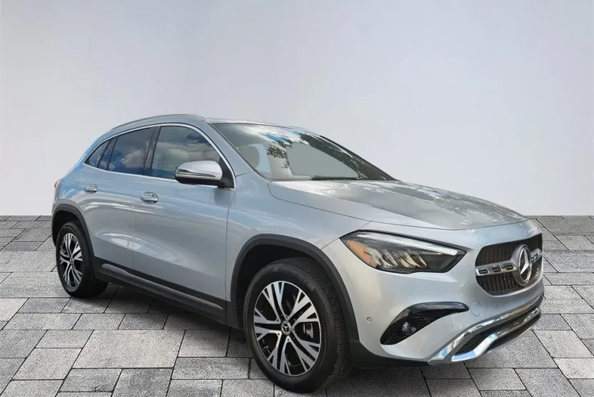2025 Mercedes Benz GLA 250 photo 1