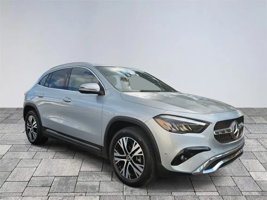 2025 Mercedes Benz GLA 250 photo 1