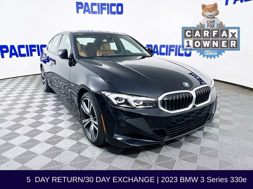 2023 Bmw 330e photo 1