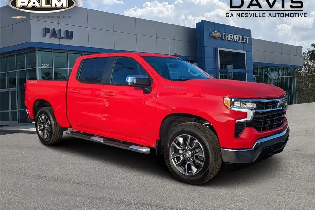 2025 Chevrolet Silverado 1500 LT photo 1