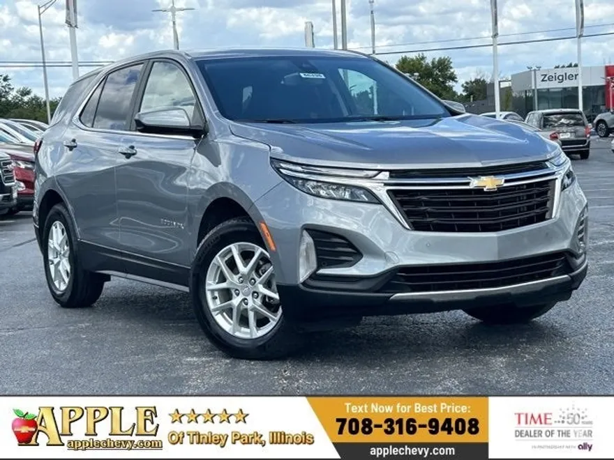 2023 Chevrolet Equinox LT photo 1