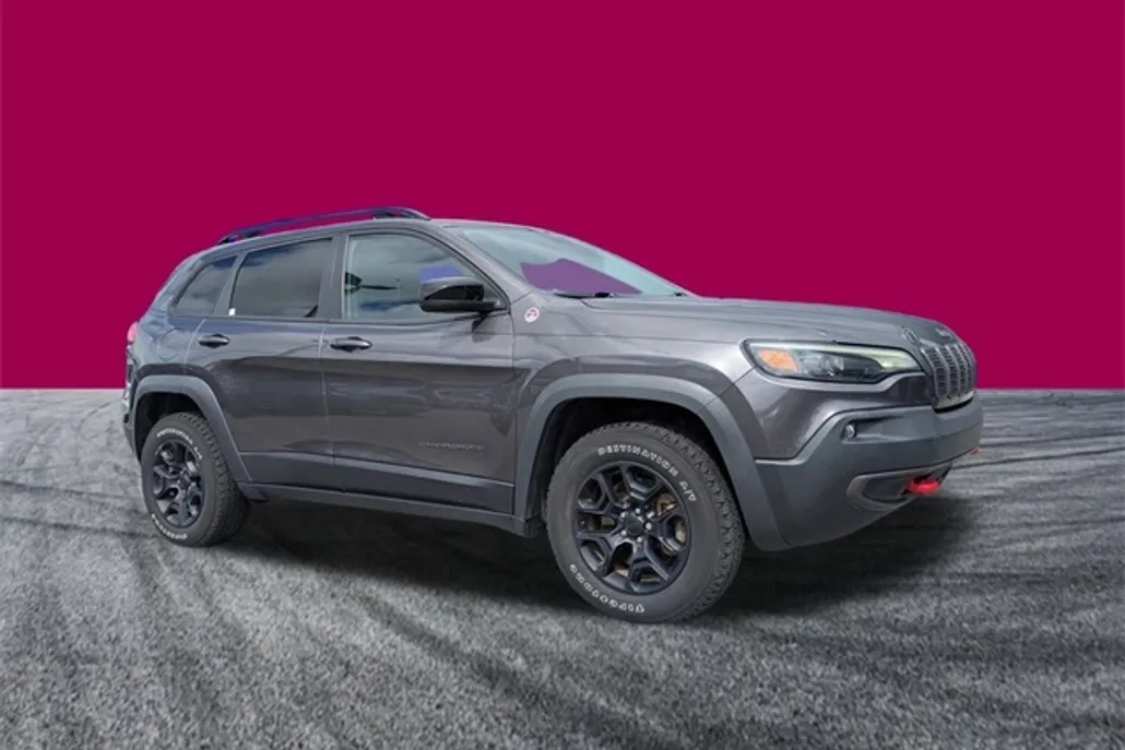 2022 Jeep Cherokee Trailhawk photo 1