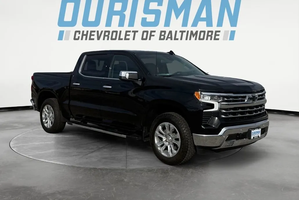 2025 Chevrolet Silverado 1500 LTZ photo 1