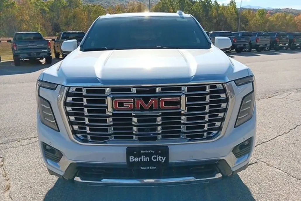 2026 Gmc Yukon Denali photo 1
