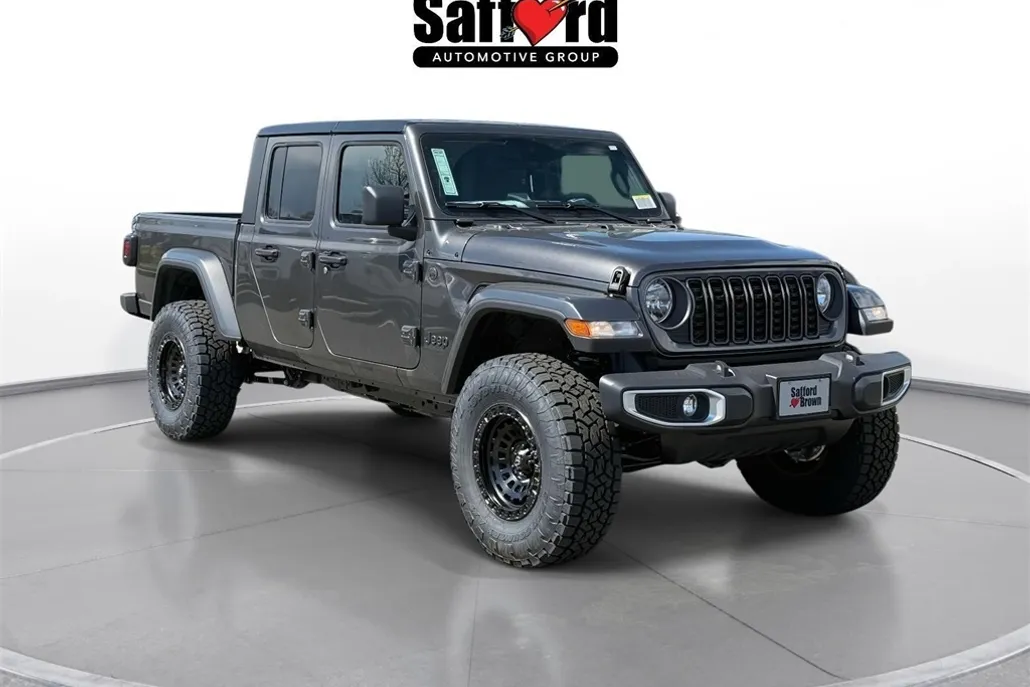 2025 Jeep Gladiator Sport S photo 1