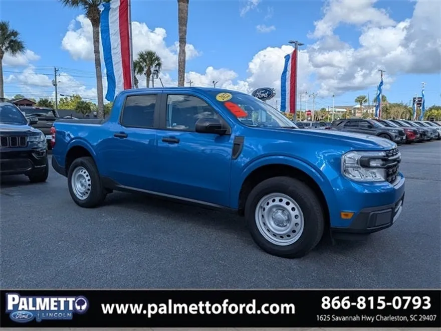 2022 Ford Maverick XL photo 1