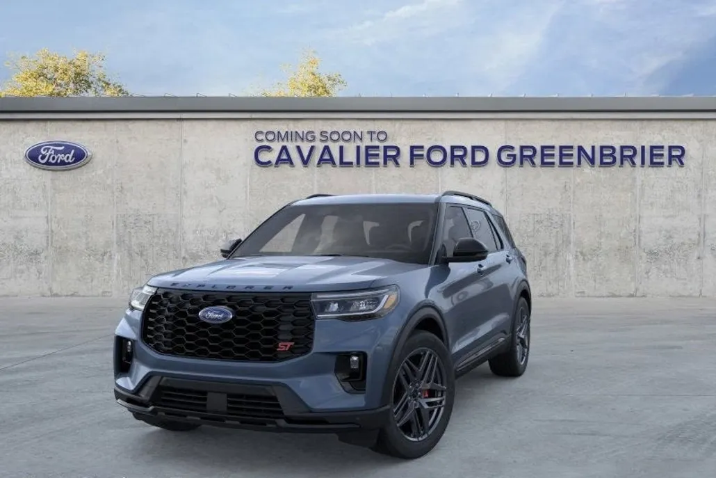 2025 Ford Explorer ST photo 1