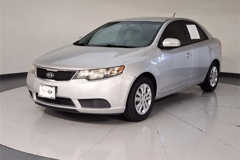 2012 Kia Forte EX photo 1