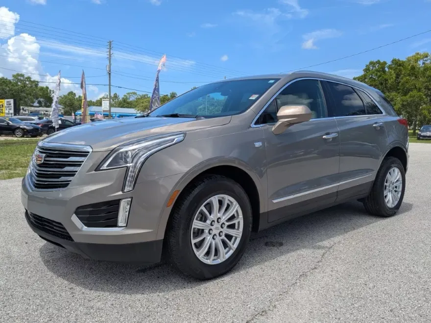 2017 Cadillac XT5 Base photo 1