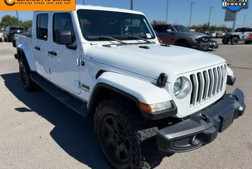 2021 Jeep Gladiator Overland photo 1