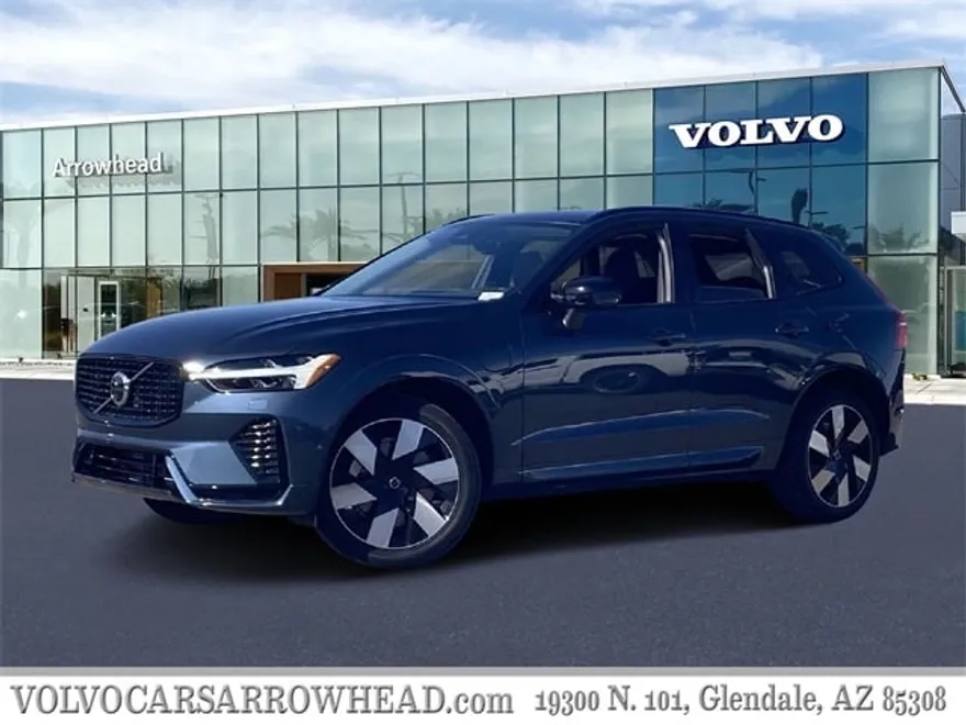 2025 Volvo XC60 Recharge T8 Plus photo 1