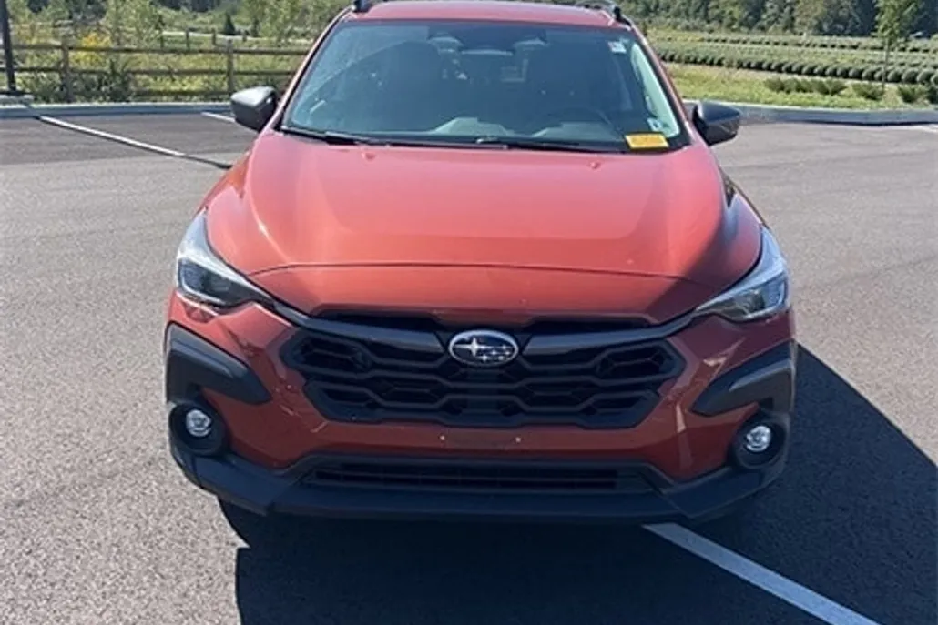 2024 Subaru Crosstrek Limited photo 1