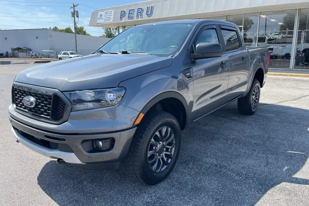 2023 Ford Ranger XLT photo 1