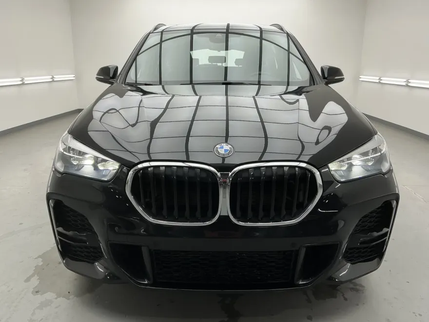 2021 Bmw X1 XDrive28i photo 1