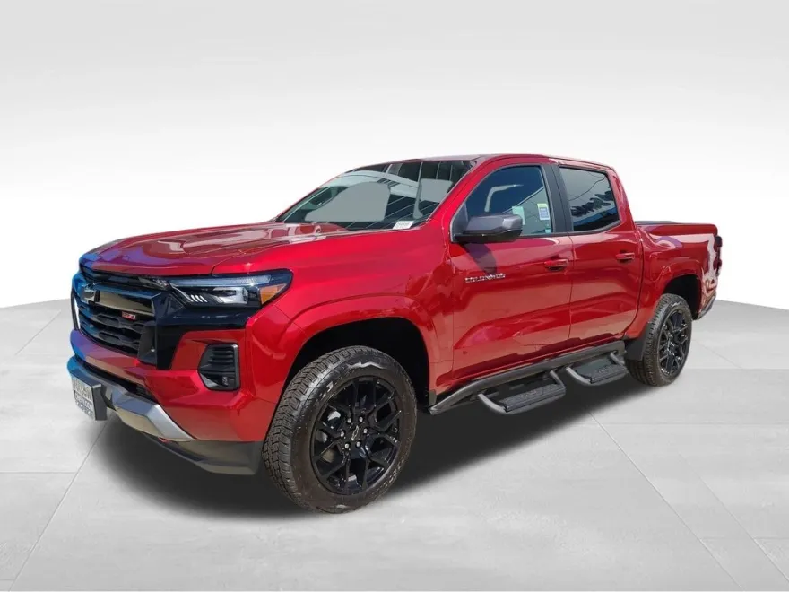 2025 Chevrolet Colorado Z71 photo 1