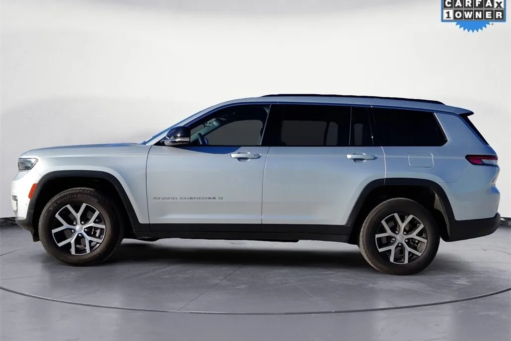 2024 Jeep Grand Cherokee Limited photo 1