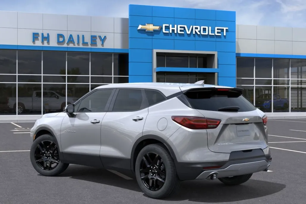 2025 Chevrolet Blazer 2LT photo 1