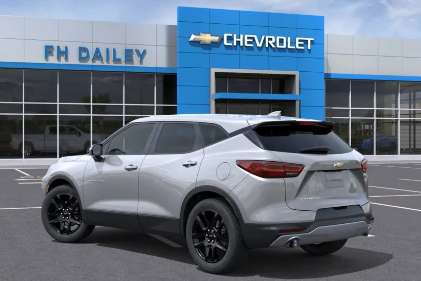 2025 Chevrolet Blazer 2LT photo 1