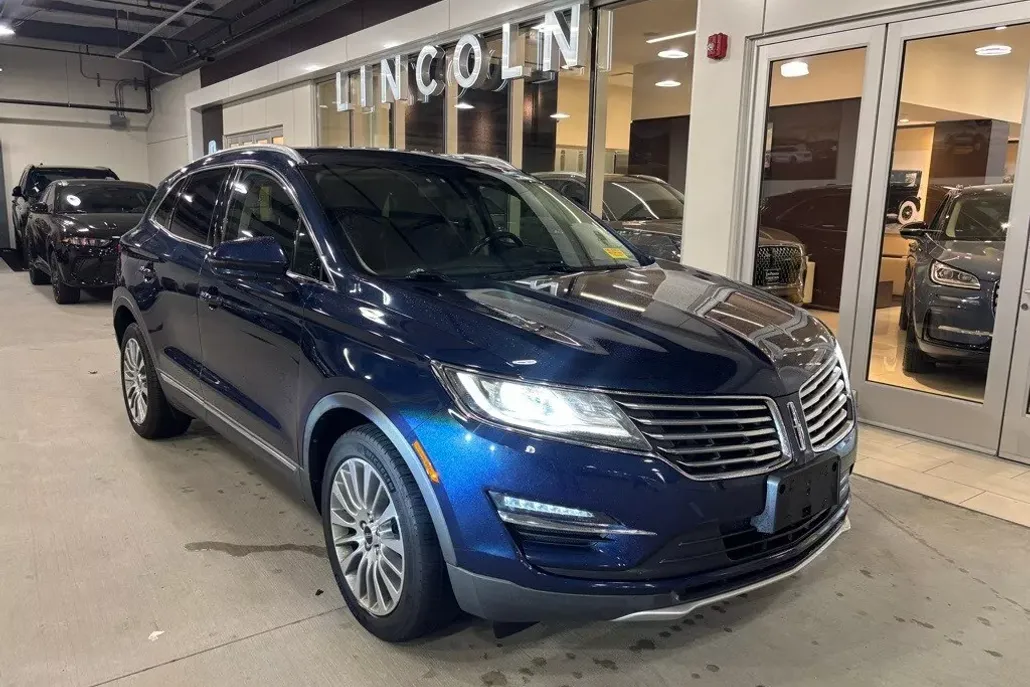 2017 Lincoln MKC Reserve photo 1