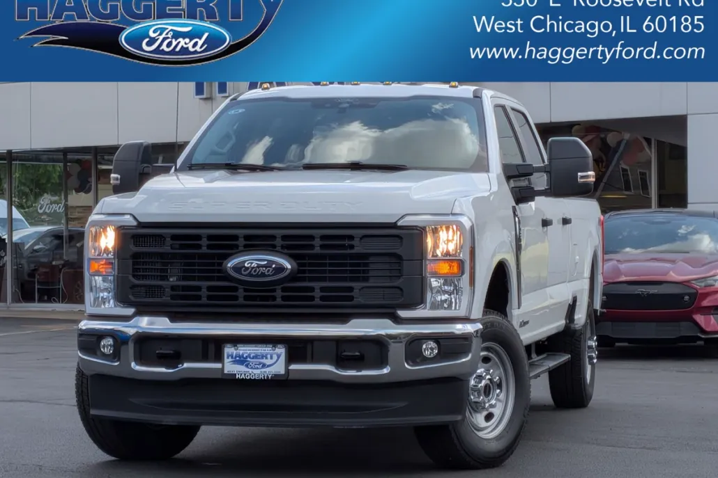 2025 Ford F-250 XL photo 1
