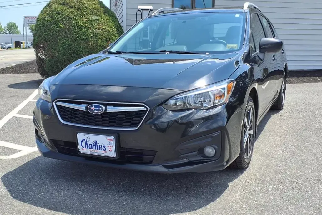 2019 Subaru Impreza 2.0i Premium photo 1
