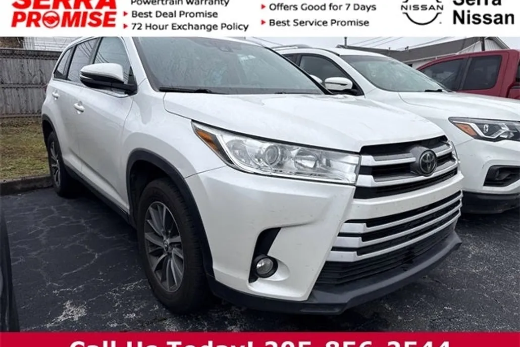 2019 Toyota Highlander XLE photo 1