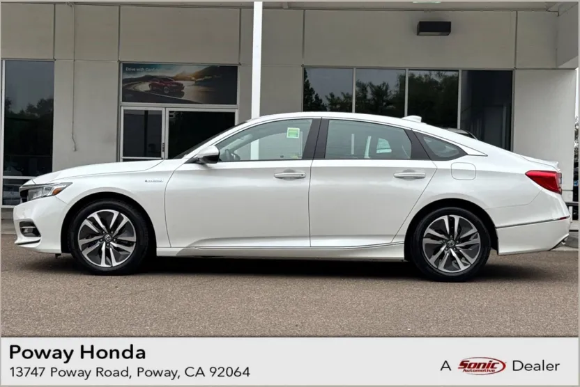 2020 Honda Accord Hybrid Touring photo 1