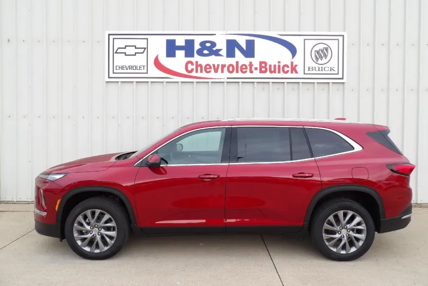 2026 Buick Enclave Preferred photo 1