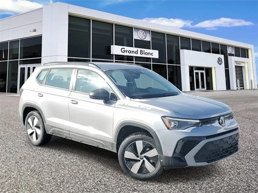 2025 Volkswagen Taos S photo 1