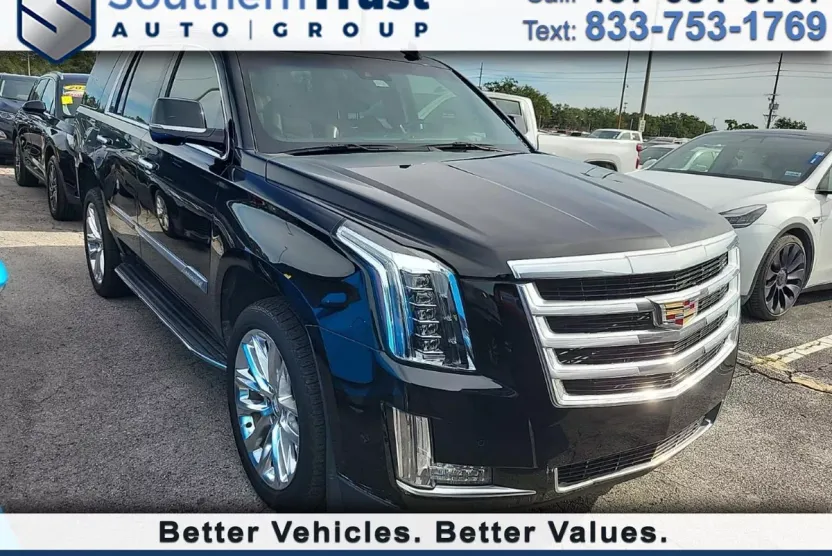 2019 Cadillac Escalade Luxury photo 1
