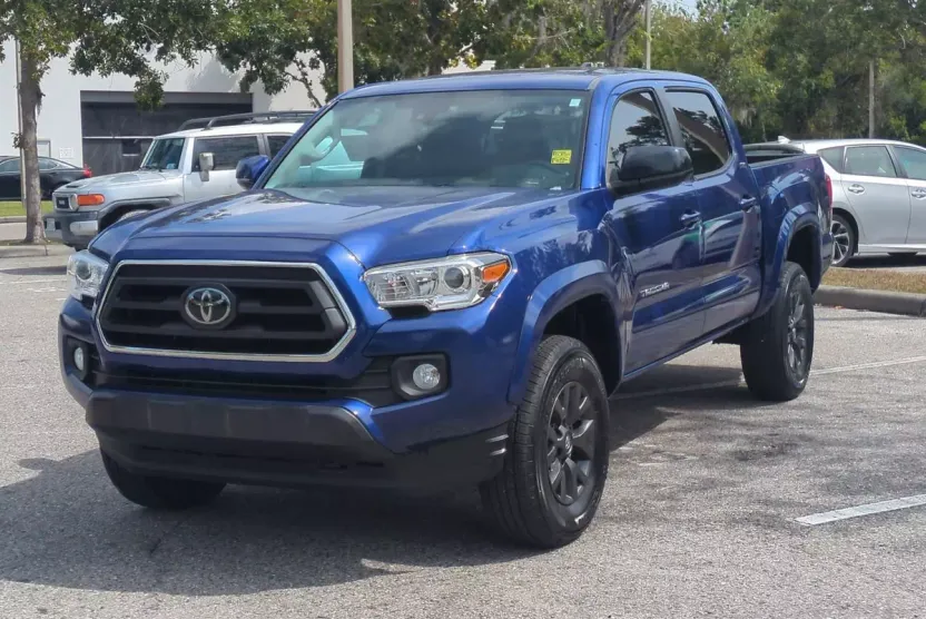 2022 Toyota Tacoma SR photo 1