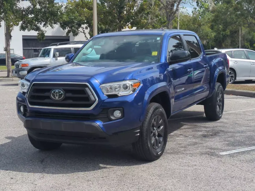 2022 Toyota Tacoma SR photo 1