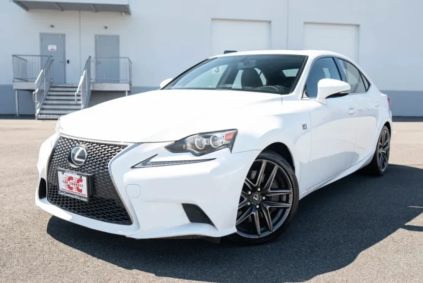 2014 Lexus IS 350 AWD photo 1