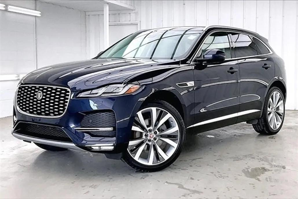2023 Jaguar F-PACE P250 S photo 1